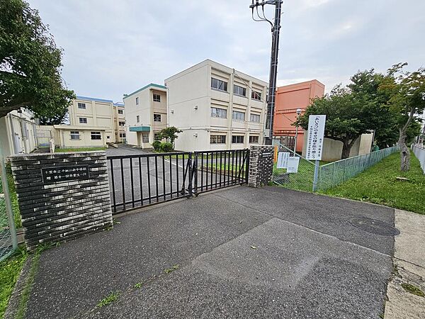 『千葉市立千城台南中学校』まで約750ｍです。