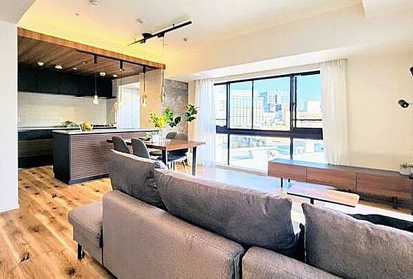 apartment 東京都千代田区一番町13-5
地図を見る