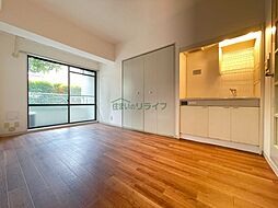 東急世田谷線 三軒茶屋駅 徒歩7分の賃貸マンション 1階ワンルームのリビング/ダイニング