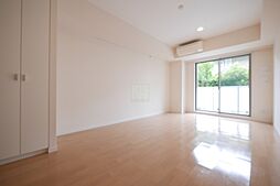 小田急小田原線 下北沢駅 徒歩11分の賃貸マンション 1階1Kのリビング/ダイニング