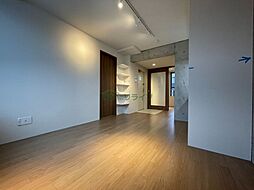 東急世田谷線 三軒茶屋駅 徒歩11分の賃貸マンション 4階1DKのリビング/ダイニング