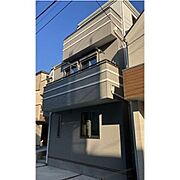 穴守稲荷駅より徒歩7分 築3年5ヶ月 3階建の賃貸物件