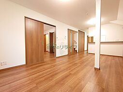 小田急小田原線 経堂駅 徒歩10分の賃貸アパート 2階3LDKのリビング/ダイニング