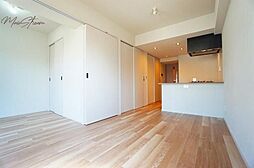 ｎｉｄｏ　ＳＨＩＮ−ＯＫＡＣＨＩＭＡＣＨＩ 3階2LDKのリビング/ダイニング