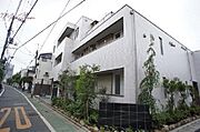 ラシーネ西片 2階 築9年4ヶ月の賃貸物件