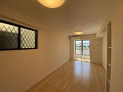 JR予讃線 国分駅 徒歩15分の賃貸アパート 1階1LDKのリビング/ダイニング