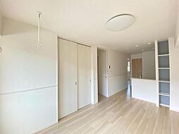 香川県綾歌郡綾川町滝宮122番地27の賃貸アパート 2階2LDKのリビング/ダイニング