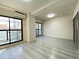 JR予讃線 高松駅 徒歩4分の賃貸マンション 6階1DKのリビング/ダイニング