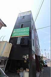 5 / 11