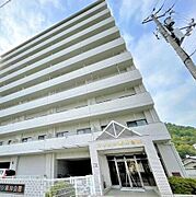 三条駅より徒歩13分 5階 築35年11ヶ月の賃貸物件