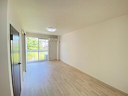 JR高徳線 屋島駅 徒歩3分の賃貸アパート 2階1LDKのリビング/ダイニング