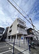 栗林駅より徒歩4分 築33年4ヶ月 3階建の賃貸物件