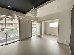 プレシャスタイム中央町ツインタワー南 301 3階1LDKのリビング/ダイニング