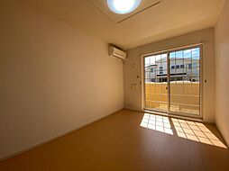 アリストガーデンI 102 1階2LDKのリビング/ダイニング