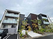 三条駅より徒歩10分 3階 築2年8ヶ月の賃貸物件