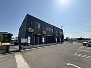 元山駅より徒歩19分 1階 築11年2ヶ月の賃貸物件