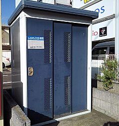 レオパレスＳｕｎＦｌｏｗｅｒ 208 2階1Kのリビング/ダイニング