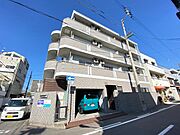 高松駅より徒歩10分 3階 築28年の賃貸物件