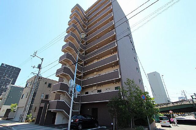 2 / 11