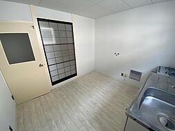 ラ・トゥール屋島百石 207 2階2DKのリビング/ダイニング