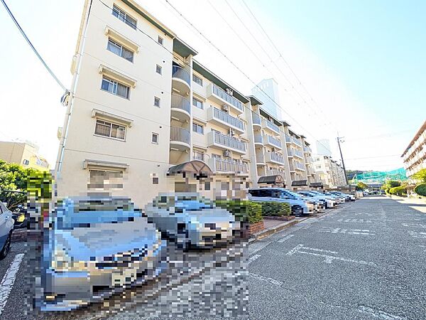 外観：328000507027