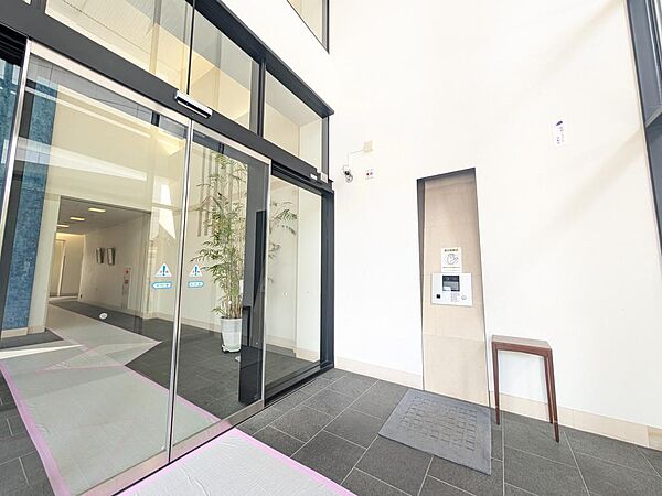 エントランス
