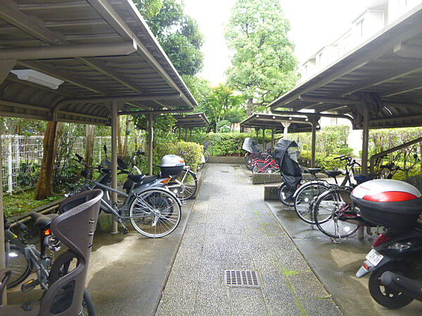 バイク・自転車置場