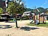 周辺：公園　徒歩4分