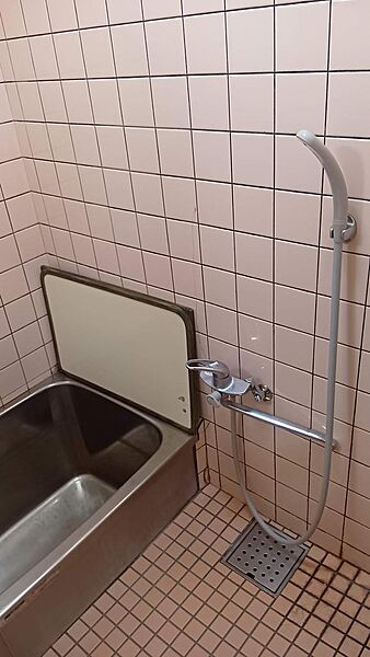 浴室を拡大表示