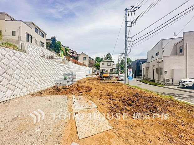 【Appearance】少しでも豊かに、少しでも快適に。そんな想いから生まれる本邸宅は、きっとこれから先のお住まいを支えてくれる事でしょう。(2025年5月撮影)