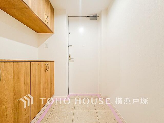 玄関 コモンヒルズ安針台海の手一番館 7階/-