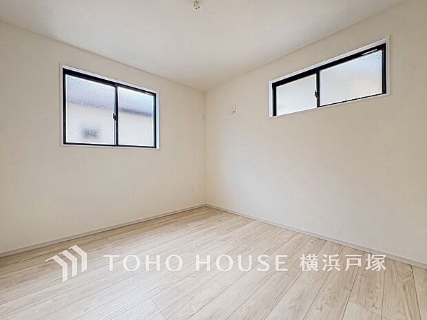 「Room」空間演出に拘り整然とセンス良く纏められた室内はの癒し空間でなければなりません。そこで暮らす方々のことを考え抜き、そして造りこんだ空間は満足の癒しを提供してくれます。