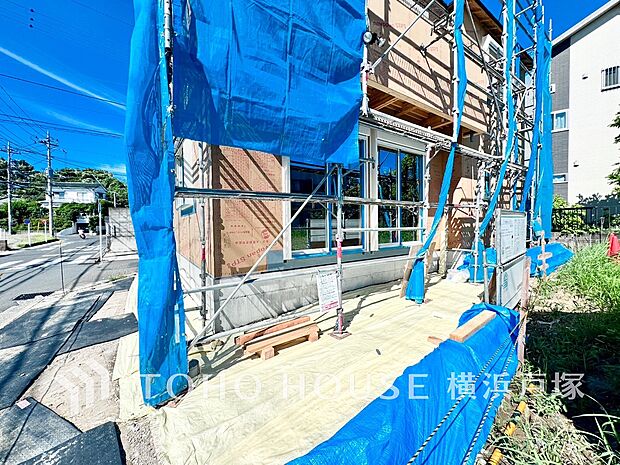 お子様がお庭で遊べるのはもちろん、家庭菜園やたくさんの友人を招いてBBQ、楽しみ方がたくさん。