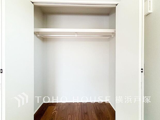 【Storage】暮らし心地を大きく左右する収納を、適材適所に配置し使い勝手を考慮しました。空間を余すところなく有効利用した収納は生活空間をより上質なものにしてくれるでしょう。