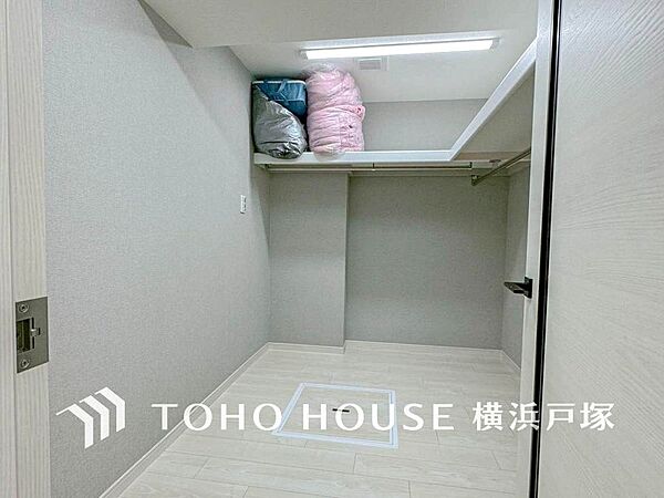 「Storage」お客様の求める本当の“住み心地とは何なのか。そのための一手間一工夫を惜しみません。街並みや周辺の環境に呼応しながら、美しく、そして毎日の暮らしを考慮した機能性の高い住まい。