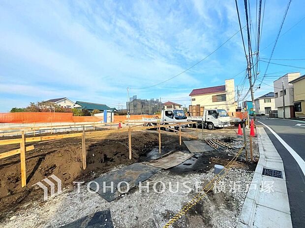 【Appearance】穏やかな風と陽光を導き、プライバシーに配慮された設計プランを採用。