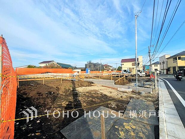 【Appearance】季節感を演出する多彩な樹木と豊かな彩りが重なり、四季折々の変化を楽しめる心地よい場所となりそう。