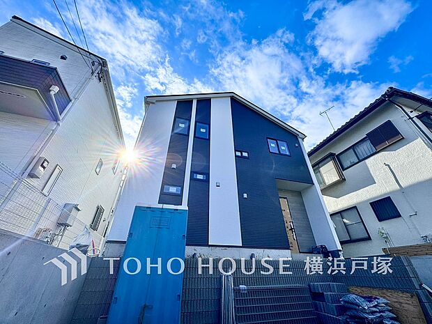 【Appearance】建物の居住性に拘った邸宅は、「落ち着き」と「安らぎ」と「快適」を実現してくれます。(2025年12月撮影)