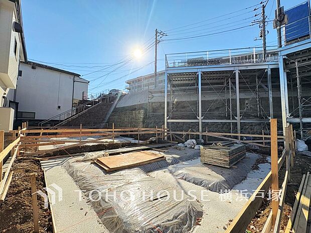 【Appearance】表現される空間は豊かな光と風を纏い、これからの暮らしの時間を豊かにしてくれます。(現況外観写真)