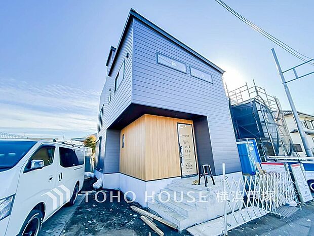 ゆったりとした敷地で、こだわりの家を。暮らしやすさを考えたロケーションが、理想の住まいを実現します。（2025年12月撮影）