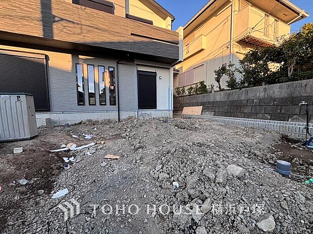 【Appearance】少しでも豊かに、少しでも快適に。そんな想いから生まれる本邸宅は、きっとこれから先のお住まいを支えてくれる事でしょう。（2026年1月撮影）