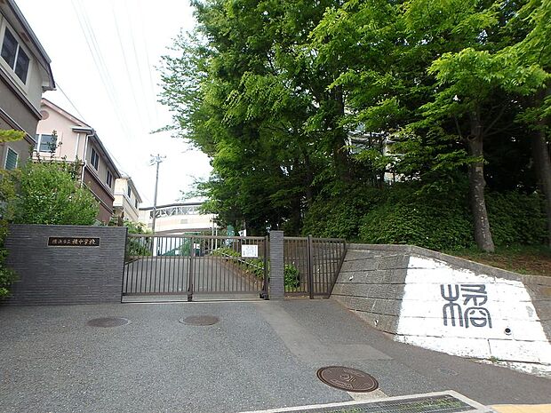 横浜市立橘中学校（1900ｍ）