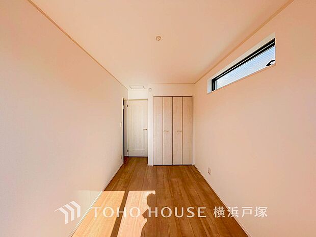 【Room】心地よさが広がる居室空間。自分らしい時間を過ごすために、ゆったりとした空間と細部にこだわったデザイン。