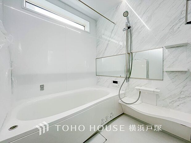 【Bathroom】疲れを癒す、快適で清潔な空間で心も体もオフになるリラックスタイムをお楽しみください。