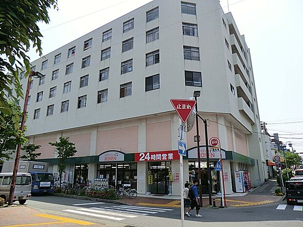 そうてつローゼン 善行店(750m)そうてつローゼン善行店は、品揃えが豊富で品質の良い食料品が揃い、駅からも近く日常の買い物に便利なスーパーです。