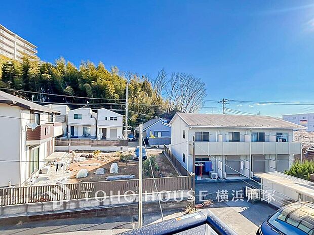 【View】目の前に広がる美しい景色。四季折々の風景を楽しみながら、心を豊かにする眺望が日常を特別にします。