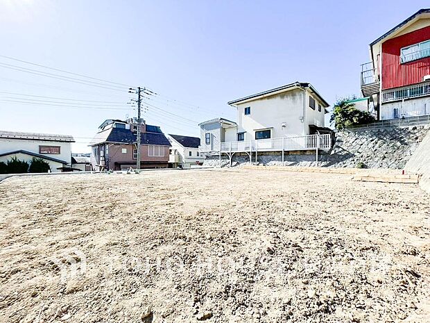 時間のゆとりと空間、爽やかな陽光がもたらす光と風を感じる暮らし。