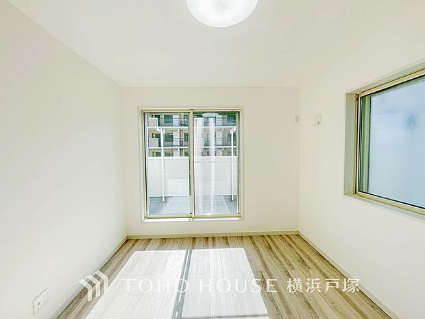 【Room】空間演出に拘り整然とセンス良く纏められた室内は癒しの空間でなければなりません。そこで暮らす方々のことを考え抜き、そして造りこんだ空間は心地よい癒しを提供してくれます。