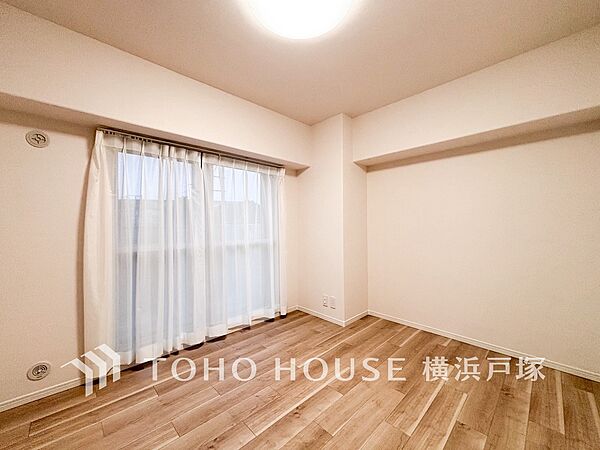 【Room】空間演出に拘り整然とセンス良く纏められた室内はの癒し空間でなければなりません。そこで暮らす方々のことを考え抜き、そして造りこんだ空間は上の癒しを提供してくれます。