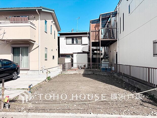 おしゃれな雰囲気や自然の潤い、親しみやすさといった個性を、街に新たな価値を齎し続けることでしょう。(2026年2月撮影)